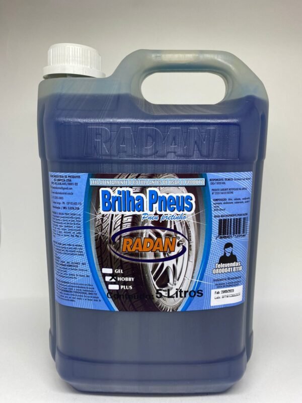 brilha-pneus-radan-pneu-pretinho-5l
